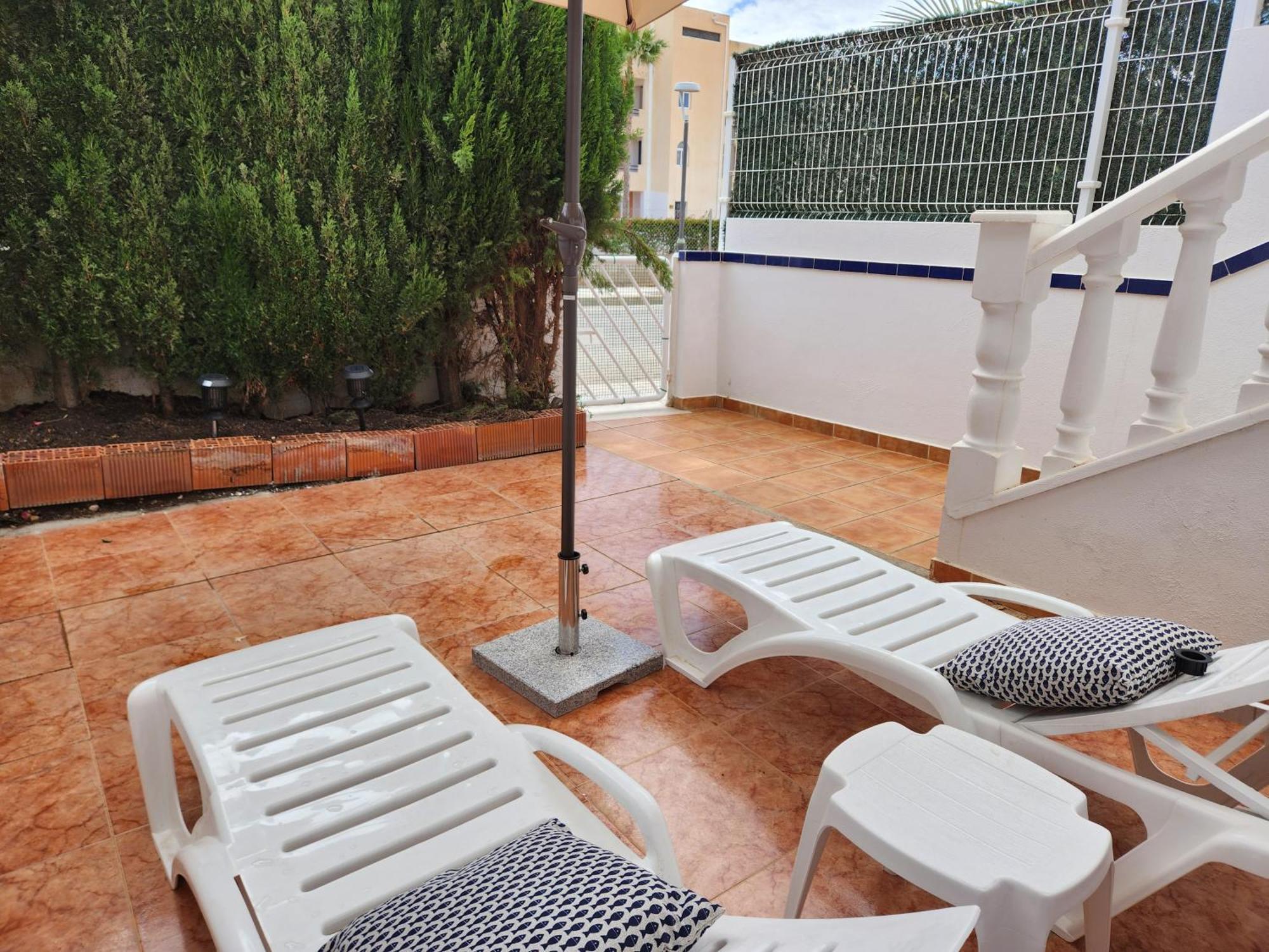Triplex Adosado De Cuatro Dormitorios De Esencia Maritima A 2 Minutos De La Playa! Vera Extérieur photo